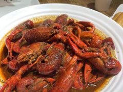 -叶派龙虾•招牌香辣蟹·海鲜(中海国际店)
