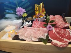 -铭牛烧肉·和牛海鲜自助(高新月牙湖店)