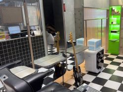 -Devilhands Barbershop男士理容店