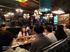 大堂-爱啤精酿·民谣酒馆(滨江店)