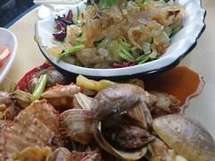 手抓海鲜-四海鲜渔家菜(黄金海岸店)