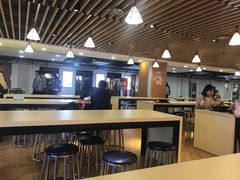 大堂-西苑美食城(龙湖星悦荟店)