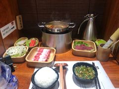 -独食火锅·半米屋台(直营总店)