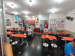 -南宁市连升风味小吃店