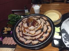 -三人行骨头王火锅(长寿店)