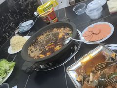 -秦巴石锅鱼