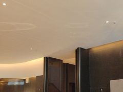 -朵兰达V酒店(长沙砂子塘地铁站店)