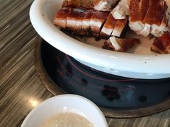 -姐妹临高乳猪店(海垦路店)