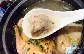 Chicken Soup Stuffed Gluten with Pork