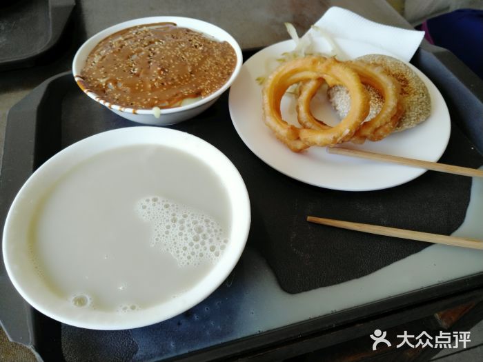 尹三豆汁(天坛店)豆汁儿图片