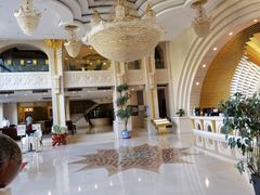 -碧中海汤泉汗蒸酒店