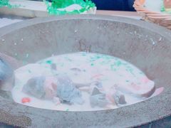 原味原汁锅-鲜潭蒸汽石锅鱼(五道口购物中心店)