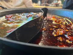-鹿鸣山草本茶香火锅(园西路店)
