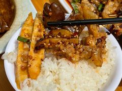 -朱大嘴肥肠血旺(福字街店)