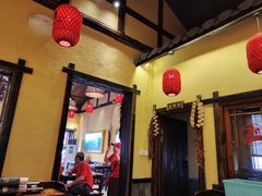 -富正毅三下锅·湘西韵味(天门山索道店)