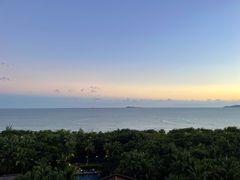 -三亚湾海居铂尔曼度假酒店