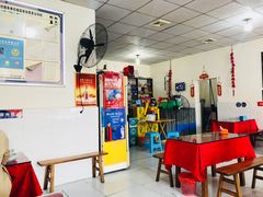 大堂-米二红烧兔(华阳店)