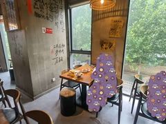 -炉小二铜锅牛蛙•川湘菜(三里屯店)