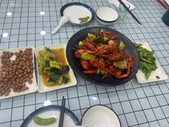 -老鄞江清水龙虾•赵赵家(江北店)