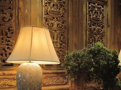 -八府香鸭·啫啫煲(华山路店)