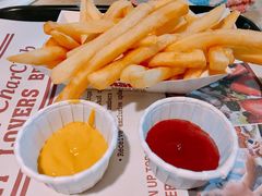 -The Habit Burger Grill 哈比特汉堡(复兴soho店)