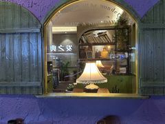 -六区宿舍咖啡店