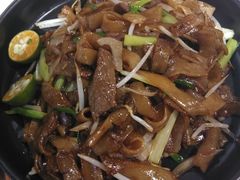 干炒牛河-来龙里 精致 东南亚餐室(万象城店)