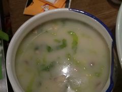 -三人行骨头王火锅(长寿店)