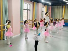 -雅米拉艺术中心(少儿舞蹈培训)