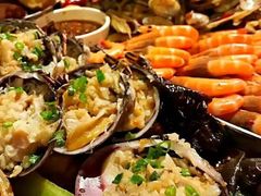 -日进一片海.生腌海鲜火锅.宵夜烧烤(三里屯总店)
