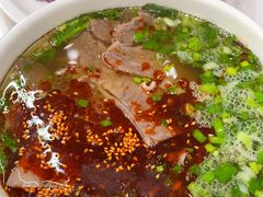 -伊穆祥牛肉面总店·清真