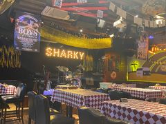-鲨鱼美式餐厅酒吧Sharky