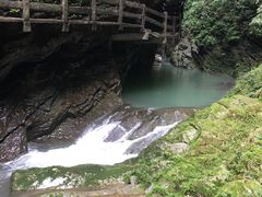-龙水峡地缝景区