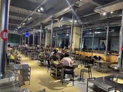 大堂-胡四哥特色火盆烧烤(总店)