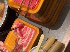 -牛YO寿喜烧·铁板烧和牛火锅自助(市府恒隆店)