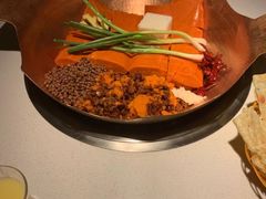 -墨居上隐·院子里火锅(峨眉店)