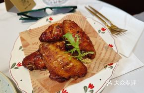 Wanrui Secret Sauce Chicken Wings