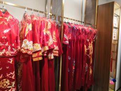 点击看大图 -藤薰定制中式嫁衣礼服旗袍店