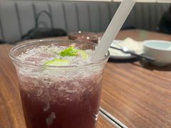 -港丽餐厅(正大店)