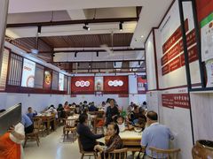 大堂-李兰英湖南面馆(护国路店)