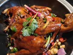 -嫩芽 ·地道重庆菜(十八梯露台夜景店)