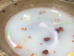 -颜氏双江清水鱼一养身火锅(磁器口店)