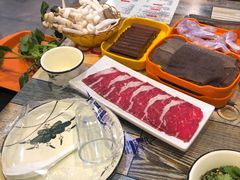 -小郡肝串串香火锅(金桥店)