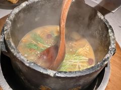 金牌脆皖鱼菌汤锅-芸山季·云南山珍菌火锅(人民广场来福士店)