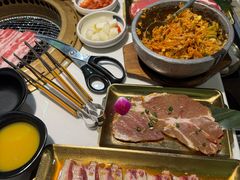 -炙城·韩式烤肉(南京东路店)