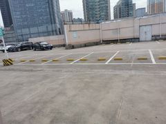 -永旺黄岛购物中心