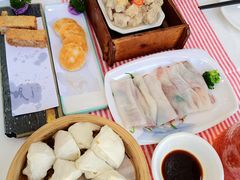 -巨元河鲜酒楼·清远特色菜名店(英德店)