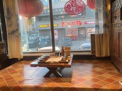 -破瓦寒窑·地摊烤羊排