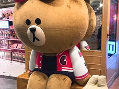 -LINE FRIENDS Garosu-gil Flagship Store