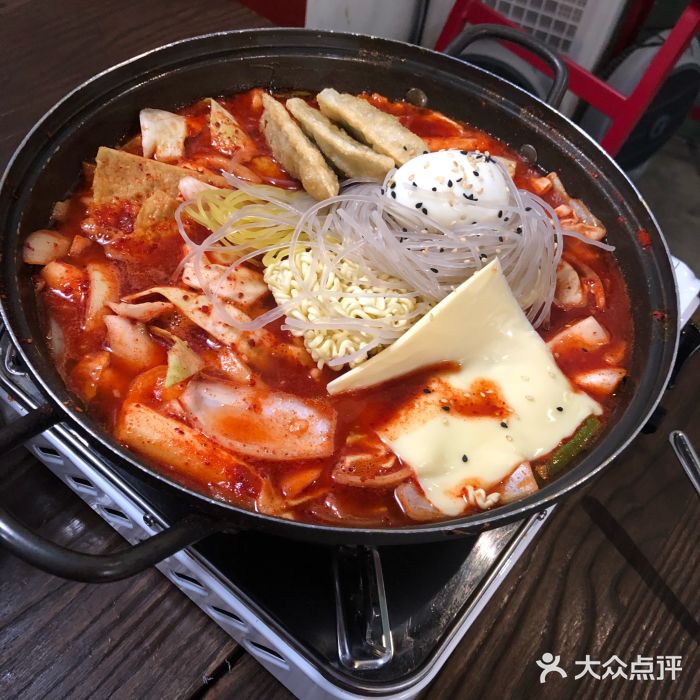 Bbaek Ka Ne年糕锅图片